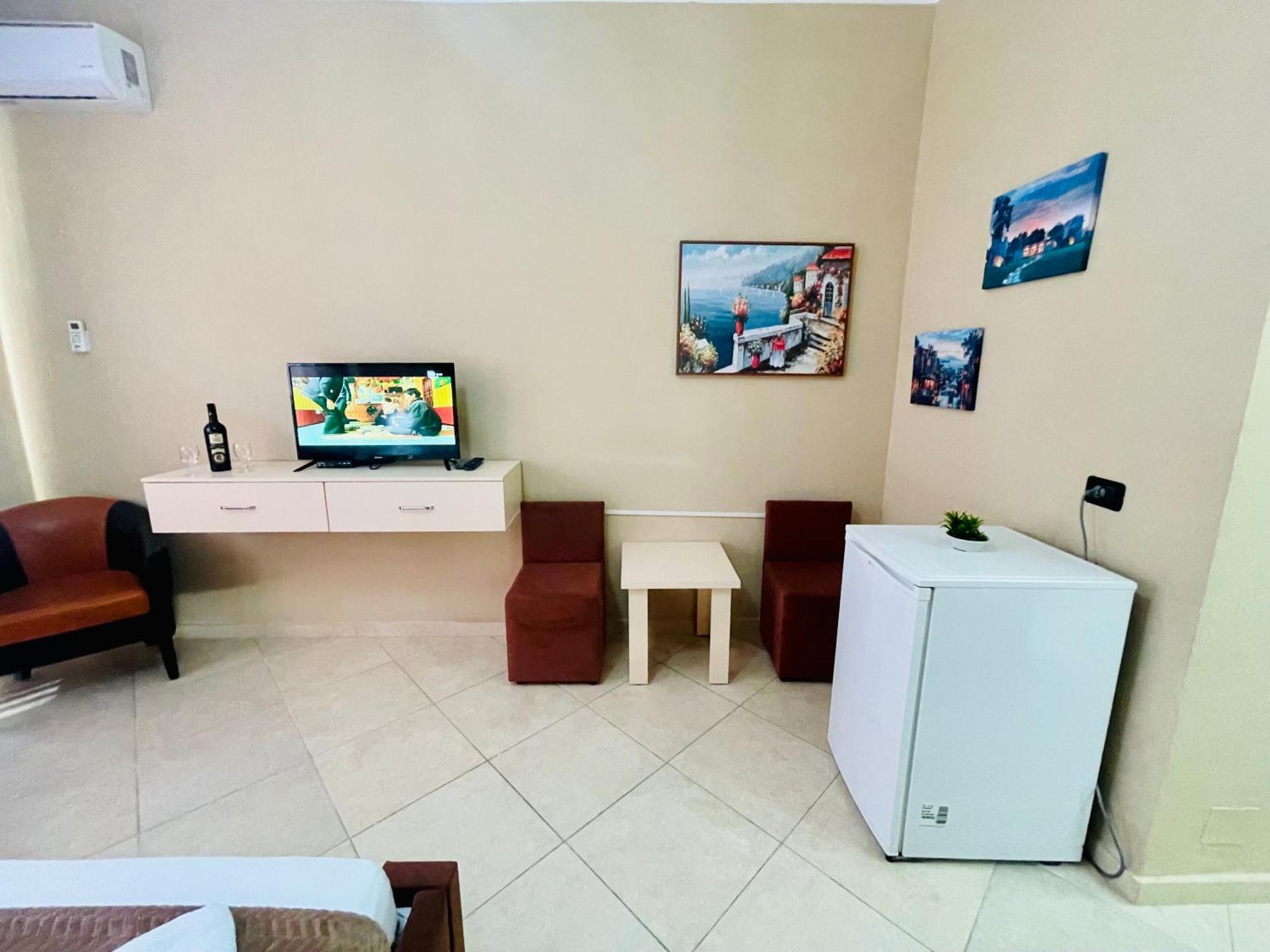 Vila3 Hotel Vlore Phòng bức ảnh