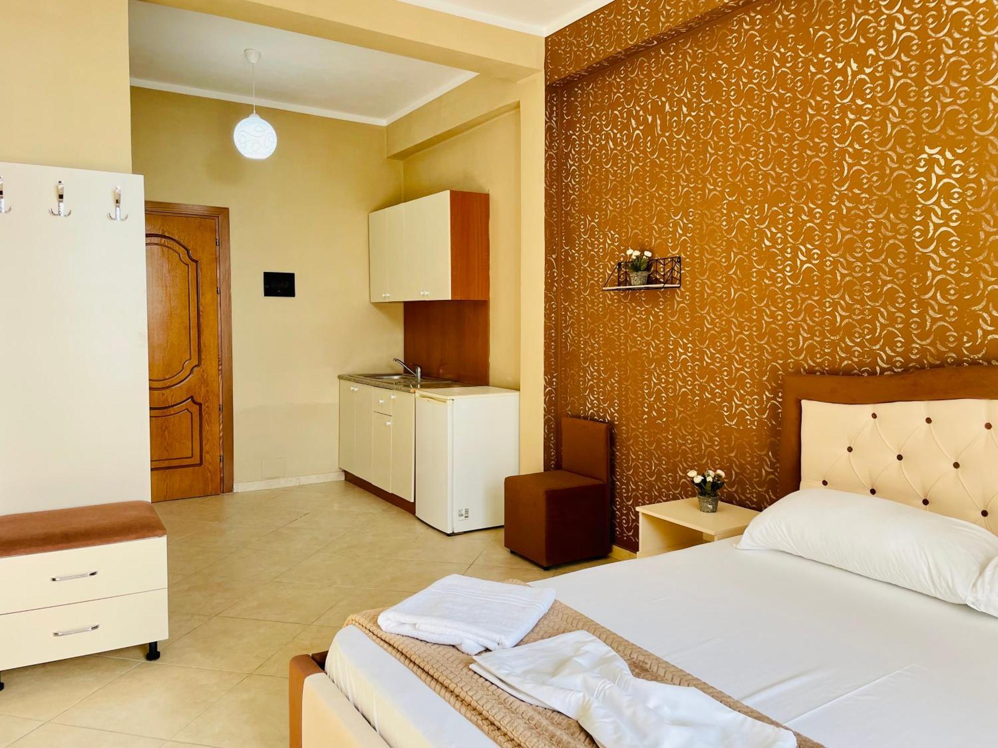 Vila3 Hotel Vlore Phòng bức ảnh